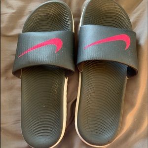 Nike sandles